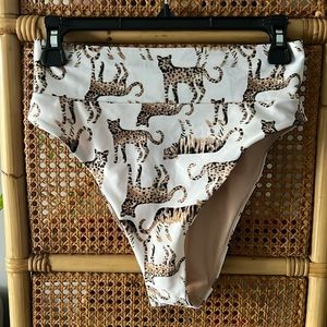 Aerie High Cut Cheeky Bikini Bottom Size M